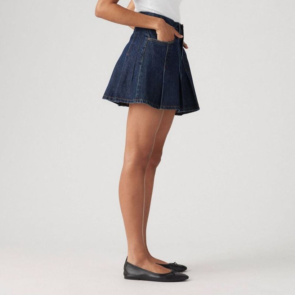 Levi's Women's Pleated Mini Skirt - Remember Together 26 - Picture 2 of 3
